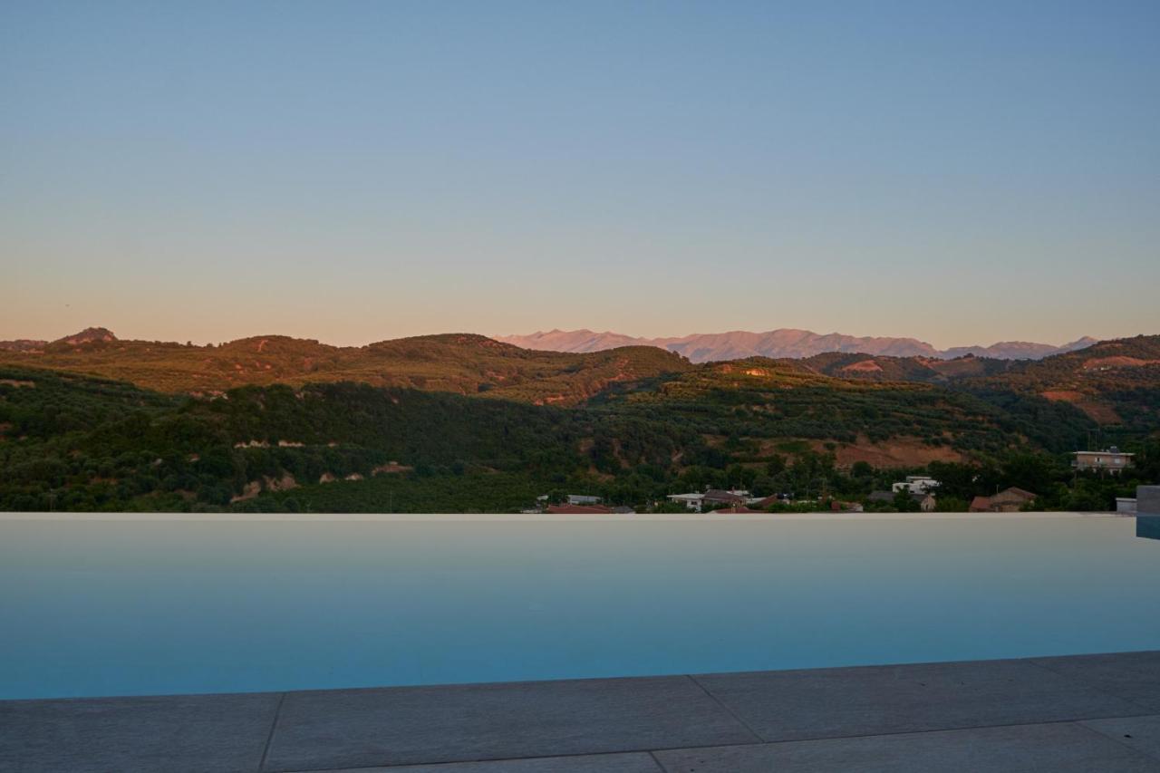 Villa Olive Valley Loutraki  Exterior photo